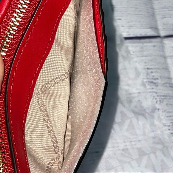 Michael Kors Jet Set Charm Medium Slim Card Case - Picture 7 of 8